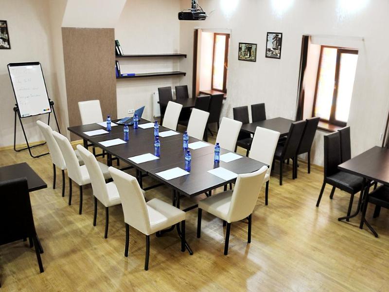 Tiflis Hotel - Toplantı