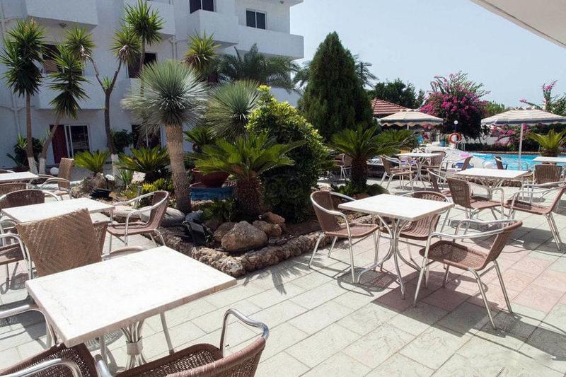 Pefkos Breeze - Teras