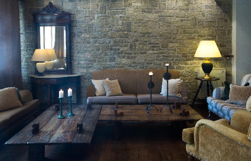 Country Club Hotel & Suites - Lobi