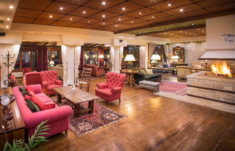 Country Club Hotel & Suites - Lobi