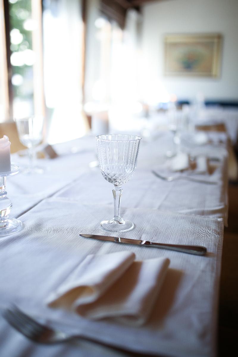 Country Club Hotel & Suites - Restoran