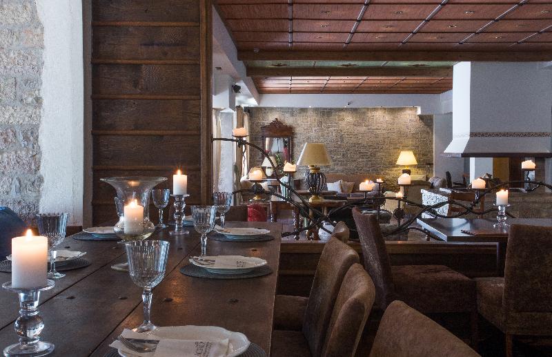 Country Club Hotel & Suites - Restoran