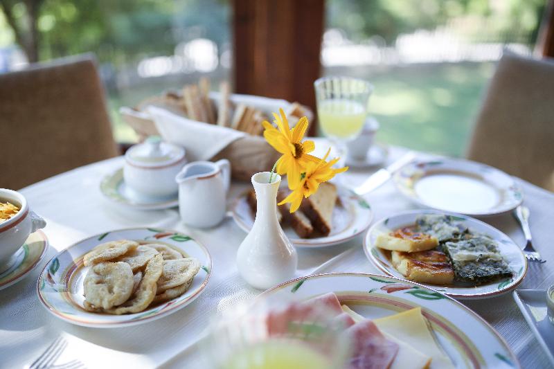 Country Club Hotel & Suites - Restoran