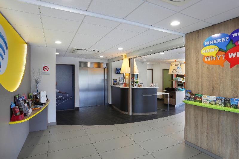 First Inn Hotel Blois - Lobi