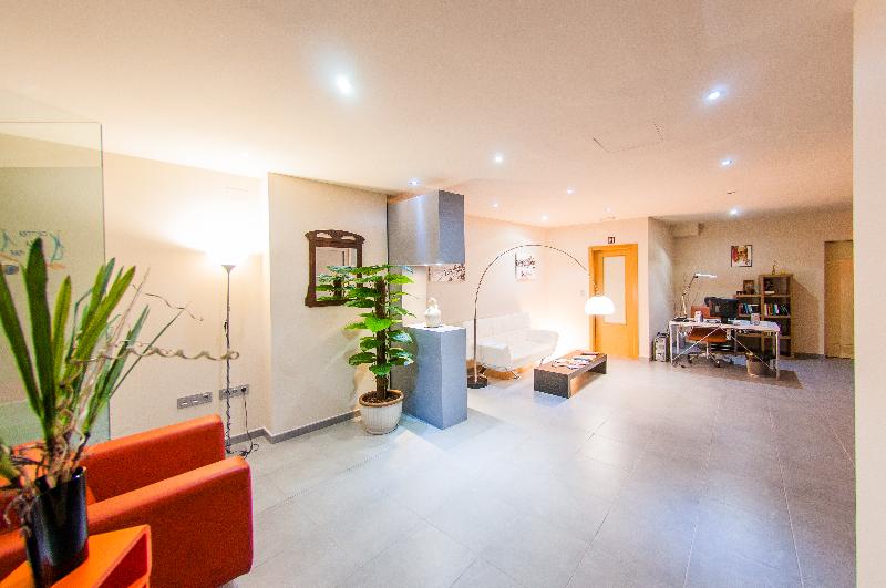 WAVE APARTMENTS - Lobi