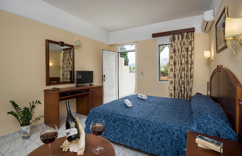 Hotel Vantaris Garden - Oda