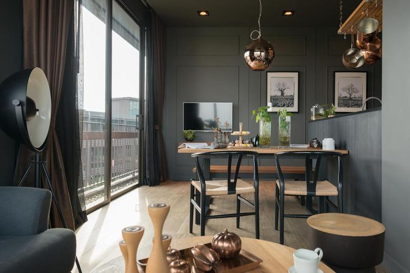 Saturdays Residence by Brown Starling - Oda