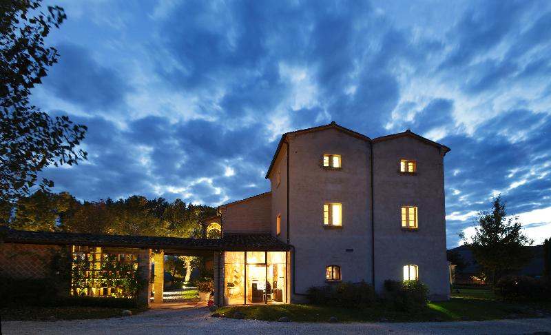 Urbino Resort - Tenuta Santi Giacomi e Filippo - Genel