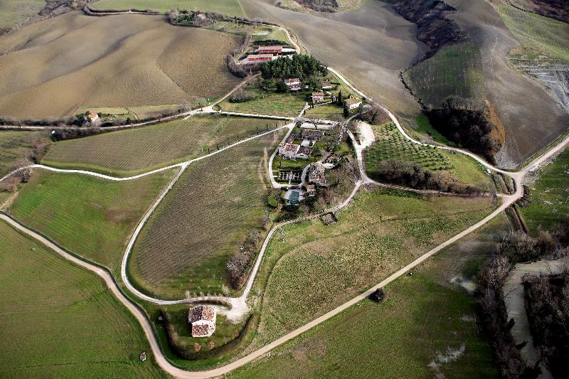 Urbino Resort - Tenuta Santi Giacomi e Filippo - Genel
