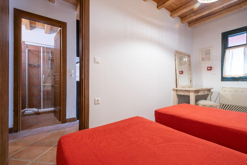 The Varos Residences Hotel - Oda