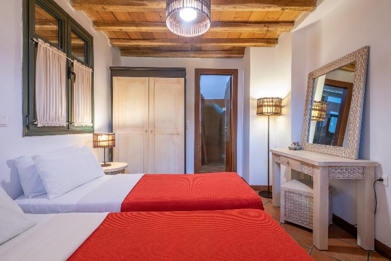 The Varos Residences Hotel - Oda