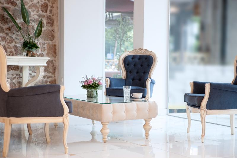 Acropolian Spirit Boutique Hotel - Lobi