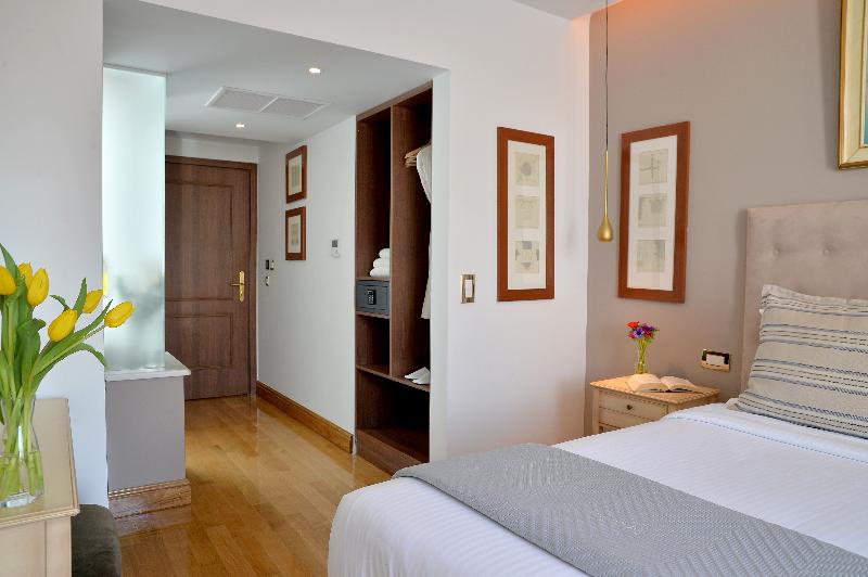 Acropolian Spirit Boutique Hotel - Oda