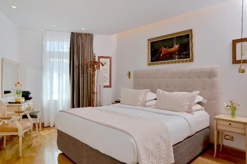 Acropolian Spirit Boutique Hotel - Oda