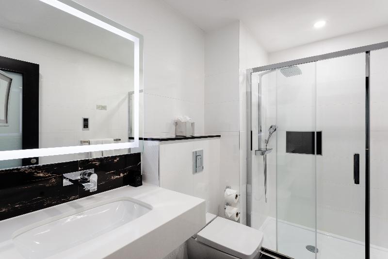 Montcalm Royal London House - Oda