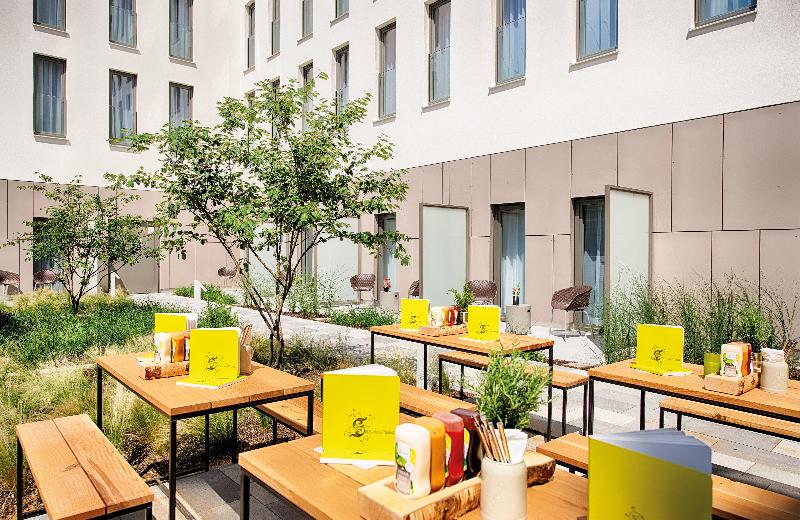 NYX Hotel Munich by Leonardo Hotels - Teras