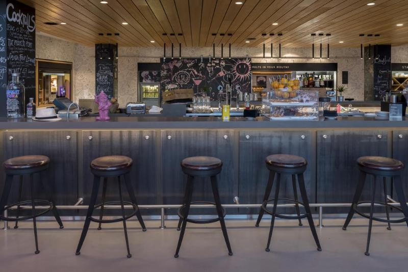 Moxy Milan Linate Airport - Bar