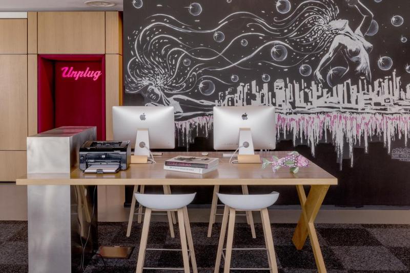 Moxy Milan Linate Airport - Aktivite