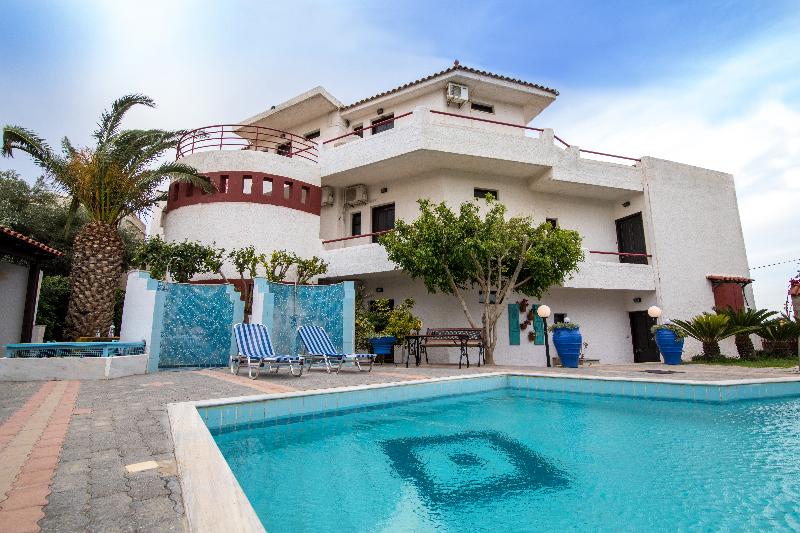Irilena Apartments Gournes by Checkin - Genel