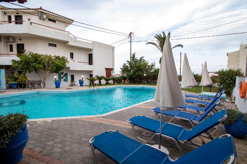 Irilena Apartments Gournes by Checkin - Havuz