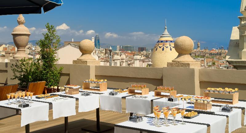 H10 Madison - Bar