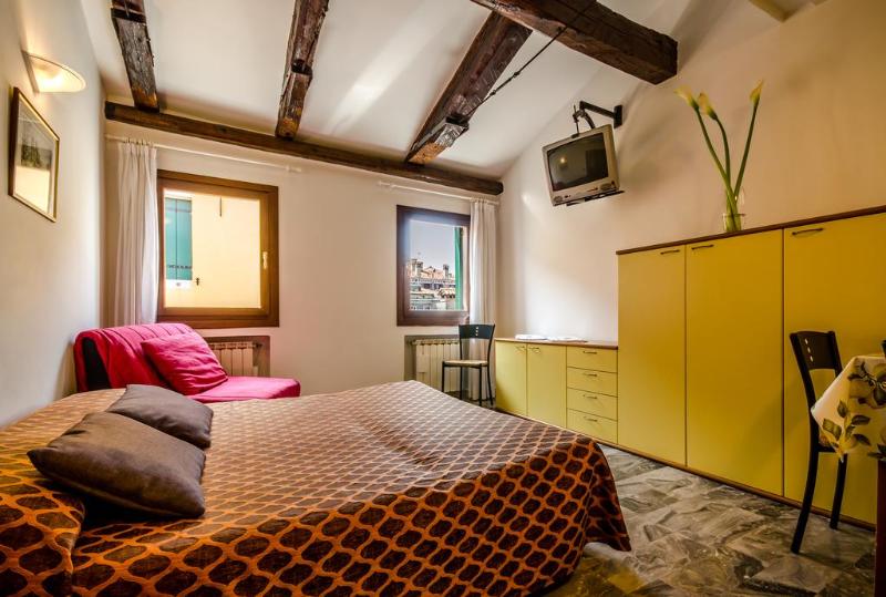 Venice Apartments - Oda