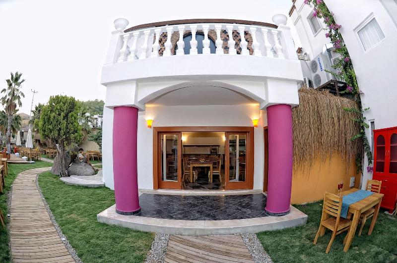 La Brezza Suite & Hotel - Genel
