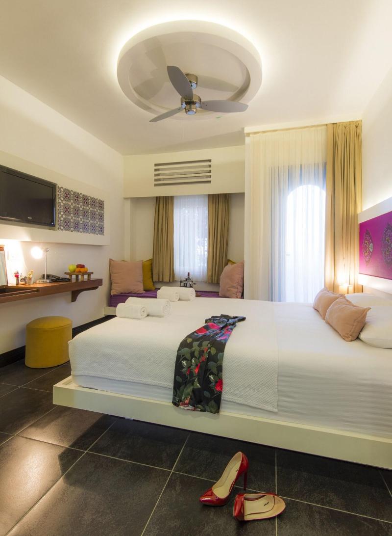 La Brezza Suite & Hotel - Oda