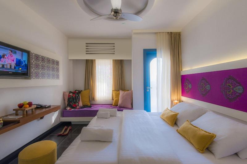 La Brezza Suite & Hotel - Oda