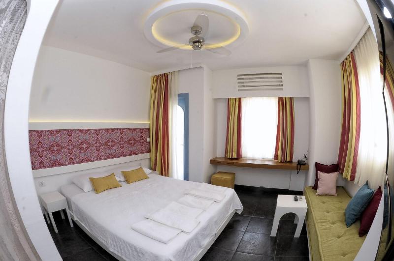 La Brezza Suite & Hotel - Oda