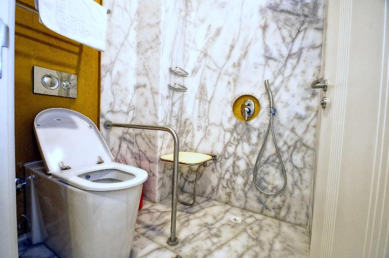 La Brezza Suite & Hotel - Oda