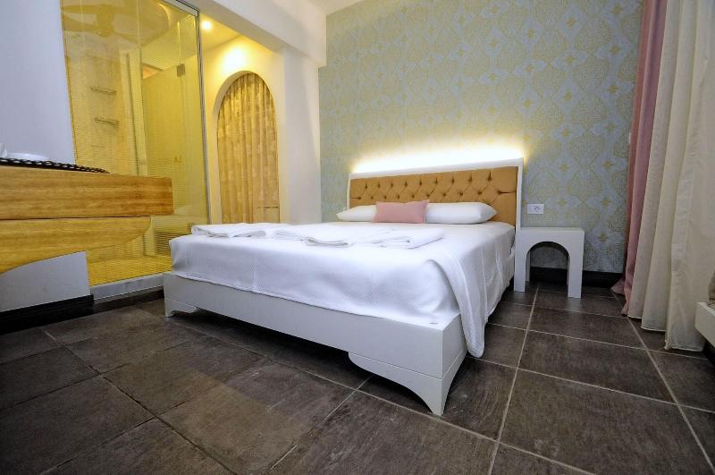 La Brezza Suite & Hotel - Oda