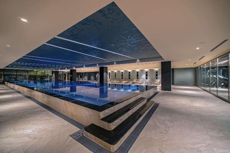 Hilton Istanbul Bakirkoy - Havuz