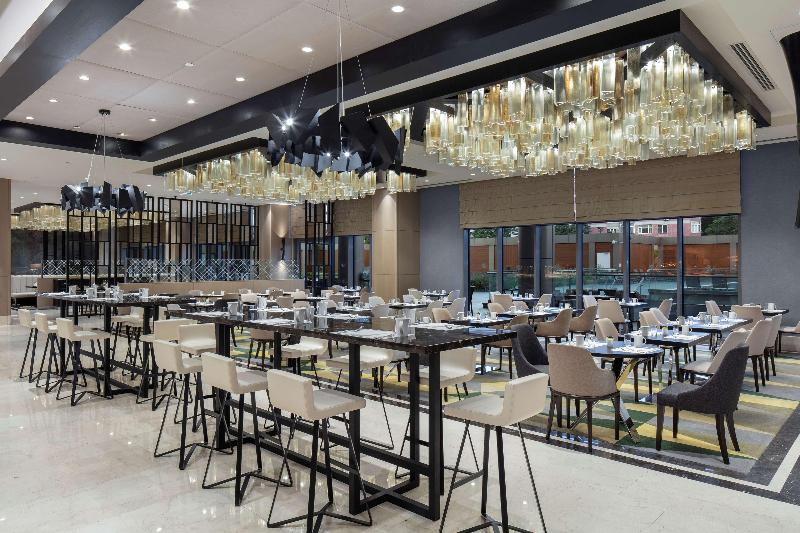 Hilton Istanbul Bakirkoy - Restoran