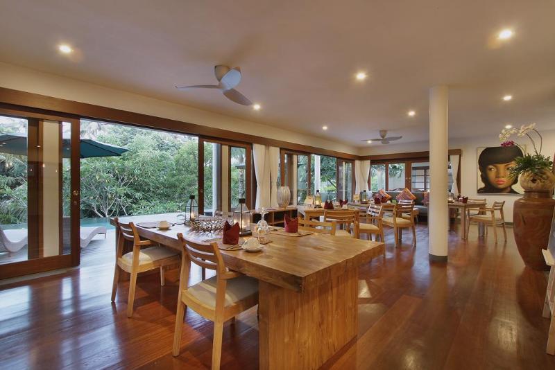 D'Legon Luxury Villas - Oda