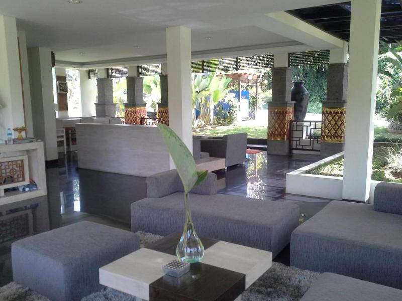 Labak River Hotel by EPS - Lobi
