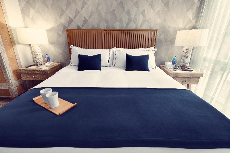 Artezen Hotel - Oda