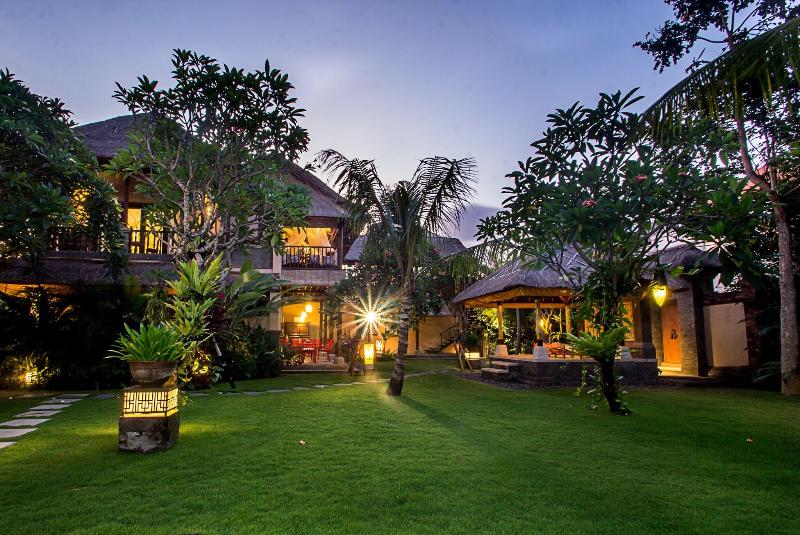 Manzelejepun Luxury Villas & Pavilion - Teras