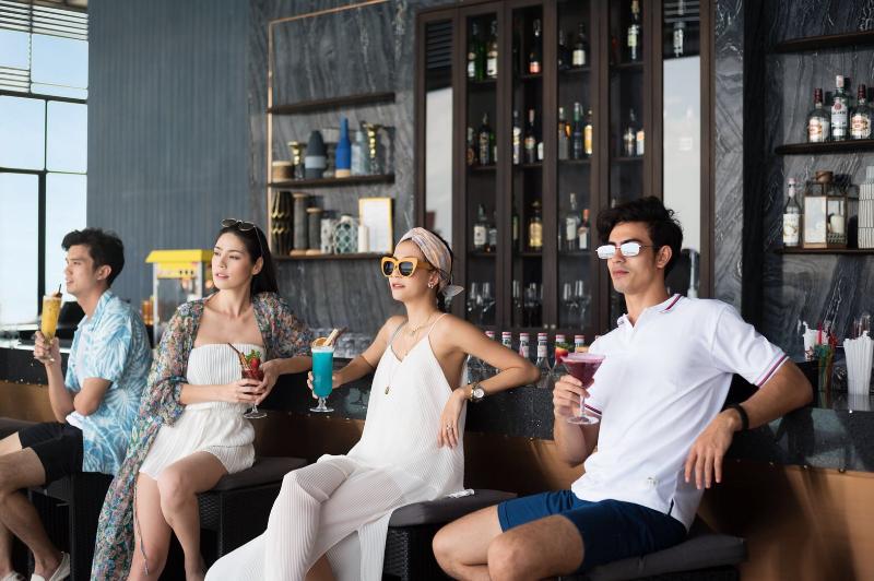 Brighton Grand Hotel & Convention Pattaya - Bar