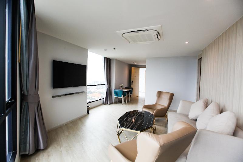 Brighton Grand Hotel & Convention Pattaya - Oda