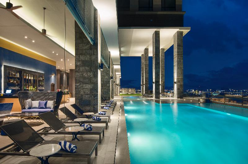 Brighton Grand Hotel & Convention Pattaya - Havuz