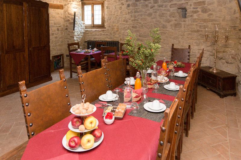 Castello di Giomici - Lobi