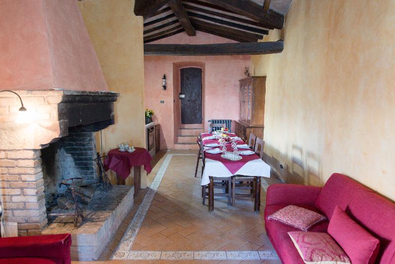 Castello di Giomici - Lobi
