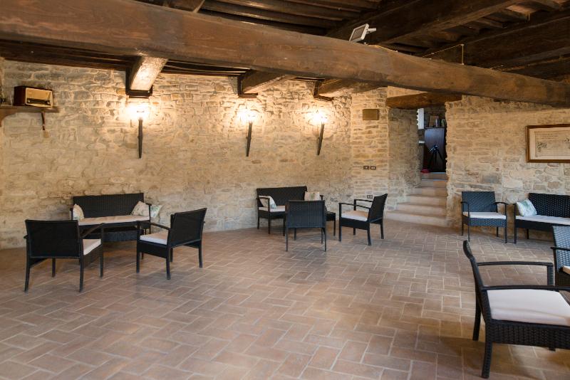 Castello di Giomici - Toplantı