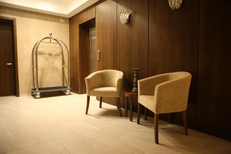 A5 Hotel - Lobi