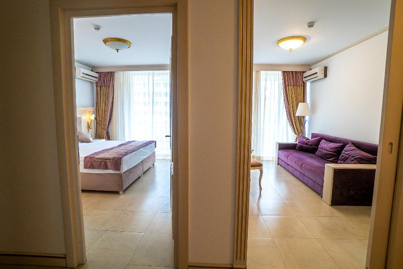 Sulina International Mamaia - Oda