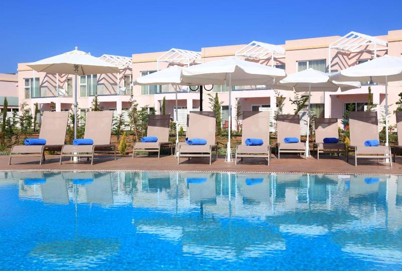 Sandy Villas - Havuz