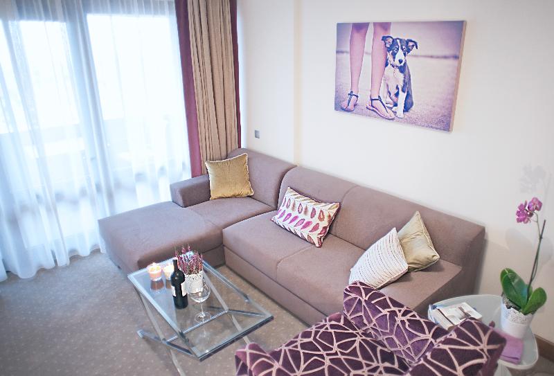 Apart Hotel Best - Oda
