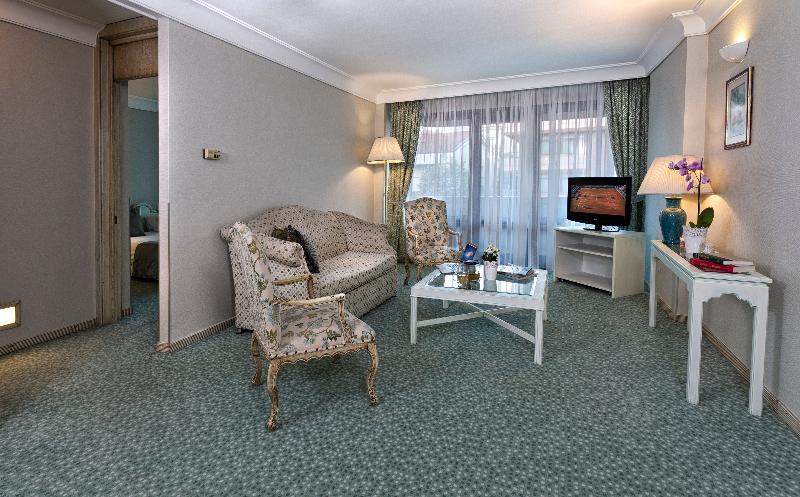 Apart Hotel Best - Oda