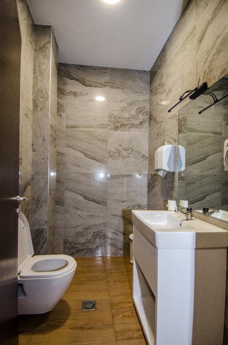 VH Premier As Tirana Hotel - Oda